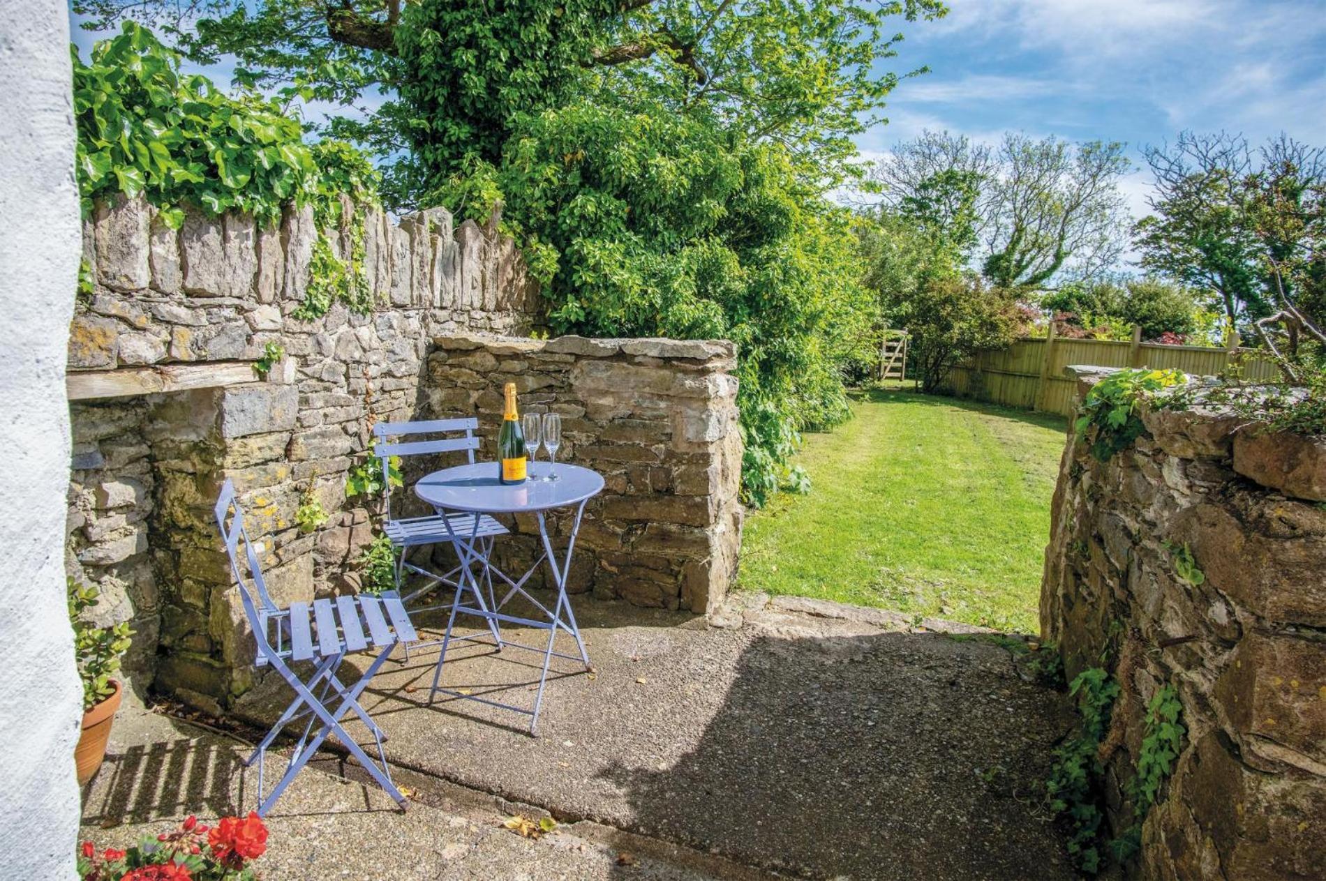 Soap Barn - 1 Bedroom Cottage - Manorbier Exterior photo